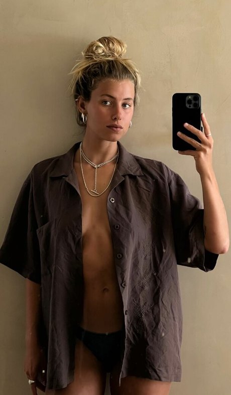 blowjob brunette onlyfans beautiful naked archive