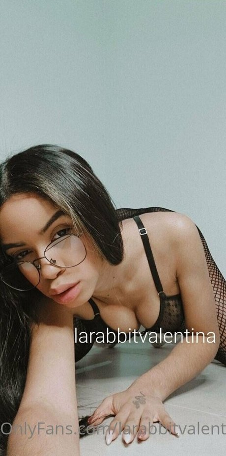 larabbitvalentinaof nude model pictures
