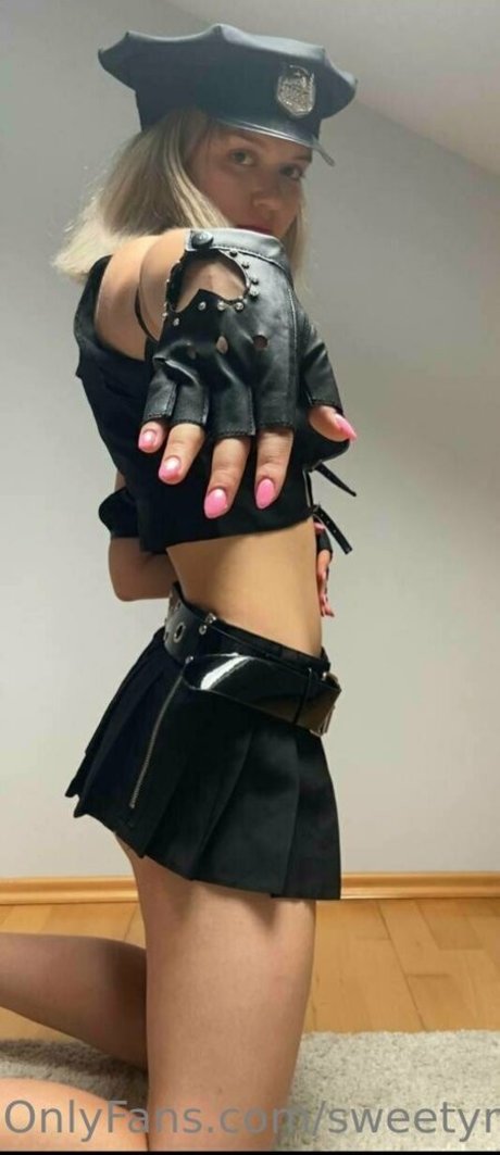 mariaholovko art pornstar photos