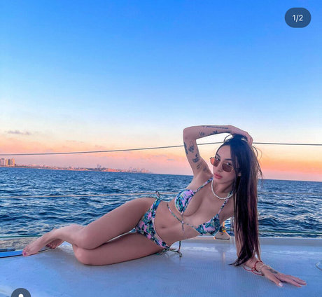 Yasmin Tozzi top actress pictures