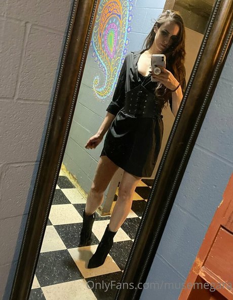 musemegara pornstar nude img