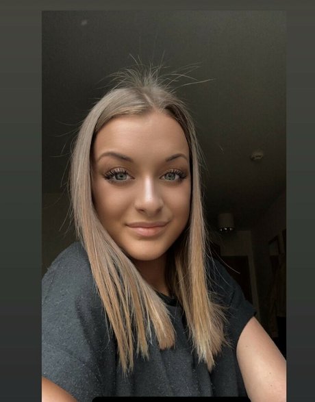 Zala Megye model nude archive