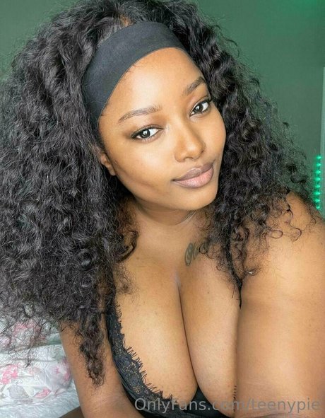 teenypie hot model images