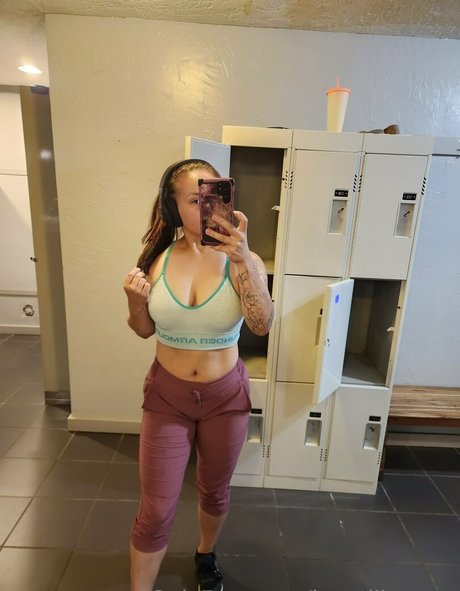 non nude onlyfans free naked pics