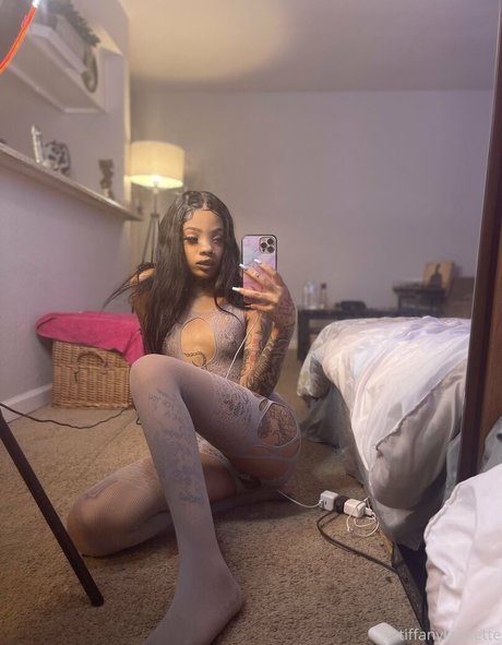 tiffanylannettevip erotic star archive