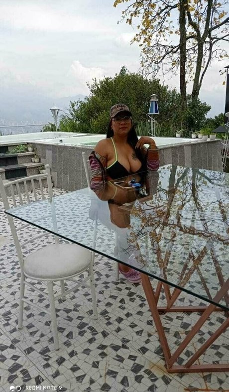 kanelamorena pretty model photo