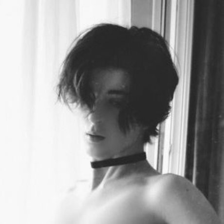 Hisamecos nudes model img