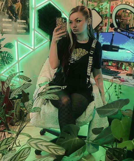 big tits skinny onlyfans beautiful pictures