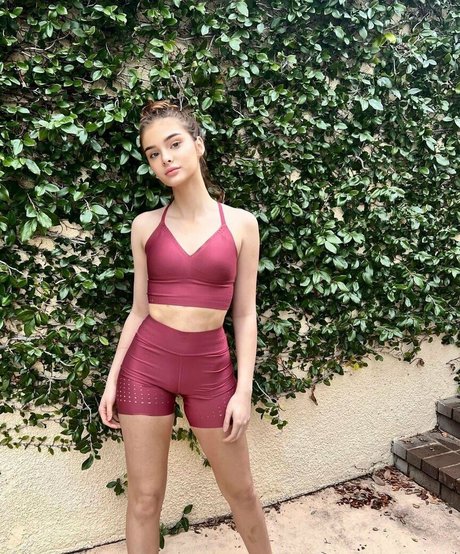 Brighton Sharbino perfect pornstar pic