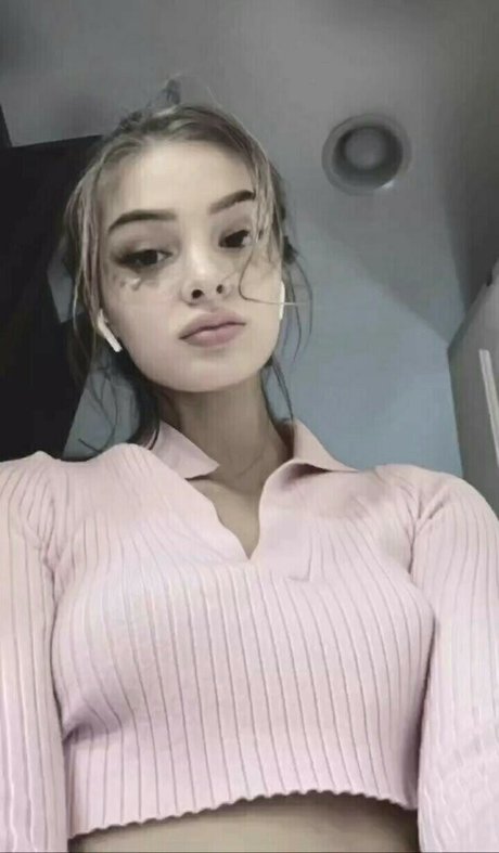 Brighton Sharbino beautiful pornstar picture