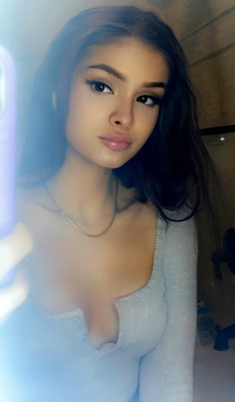 Brighton Sharbino xxx actress picture