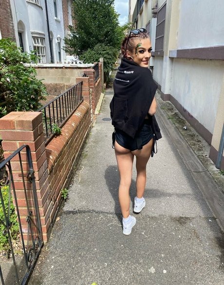 Shannon Moore erotic pornstar image