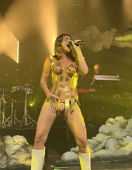 Tove Lo star porn gallery