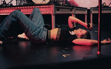 Tove Lo star sex image