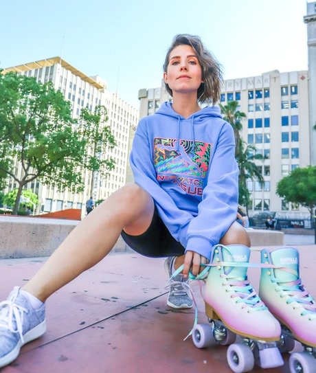 Soe Gschwind nudes actress photos