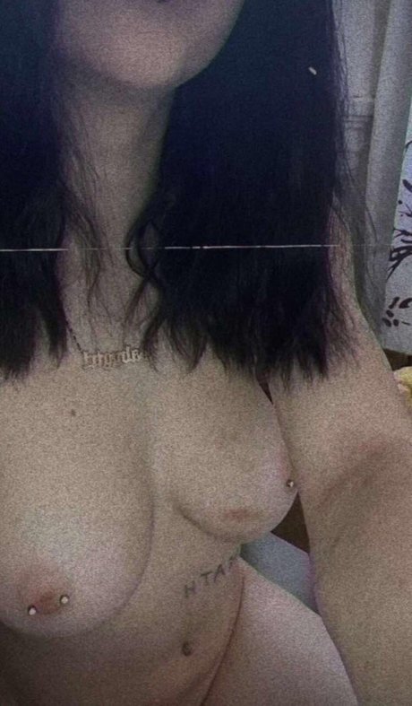 Radianttoilet high quality pornstar pics