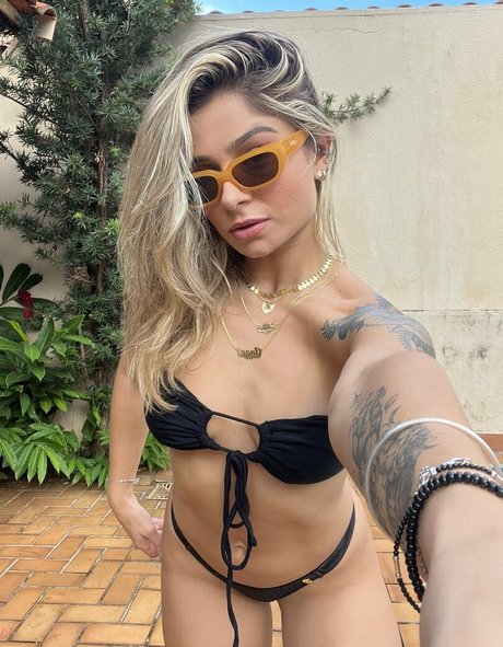 Daniela Stievano erotic actress photo