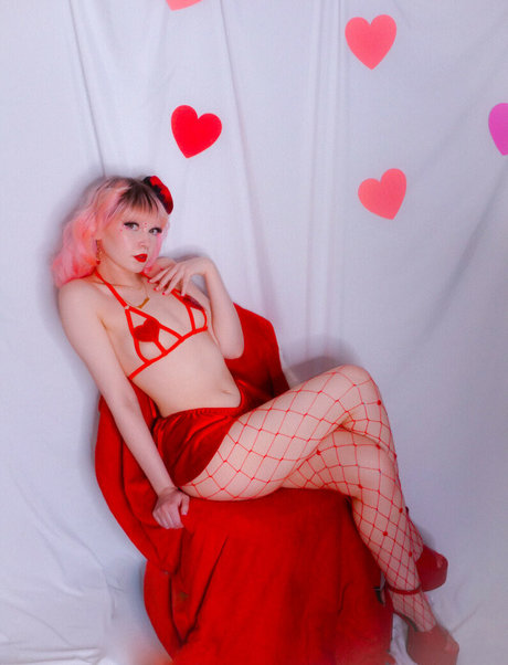 lawlietigerpony perfect pornstar photo