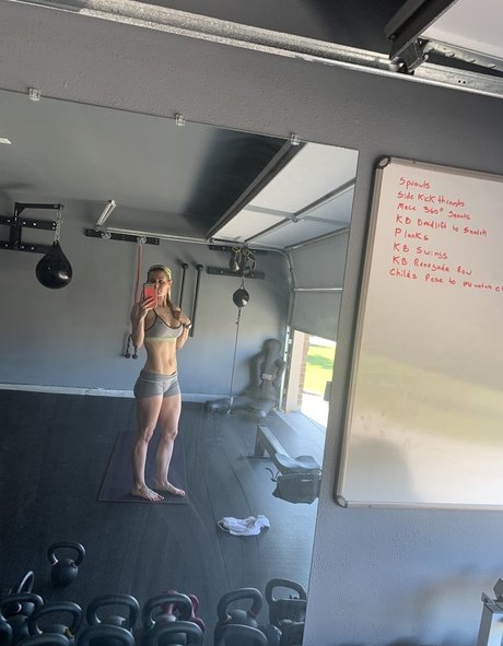 Cassie Bender star free pictures