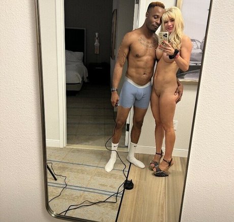 Cassie Bender nudes pornstar pics