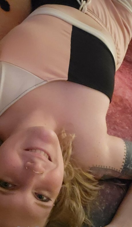 sexy selfie onlyfans free images