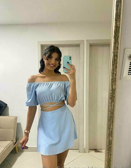 chubby latina onlyfans hd image