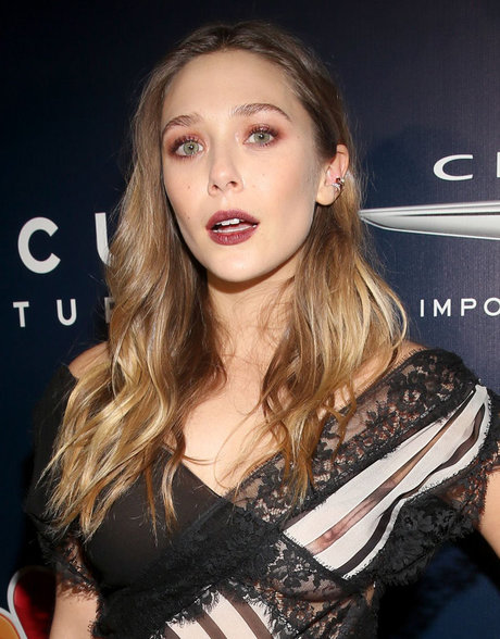 Elizabeth Olsen top model images