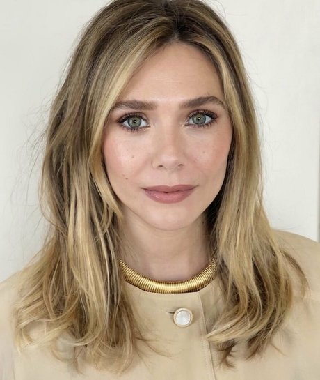 Elizabeth Olsen naked model galleries