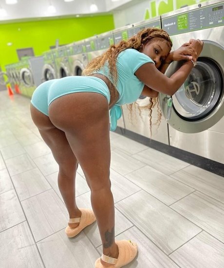 daleeshaa model art pics