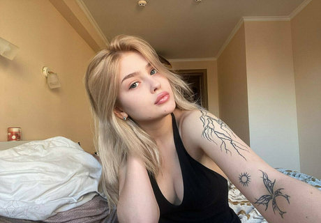 blowjob milf onlyfans naked image