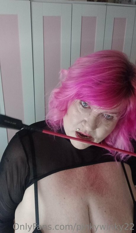 pinkywinky22 nude model image