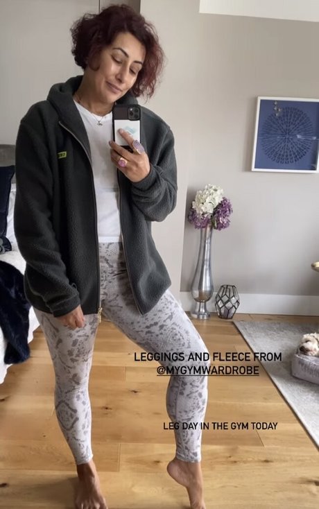 Saira Khan art pornstar gallery