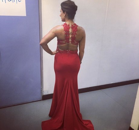 Saira Khan model images