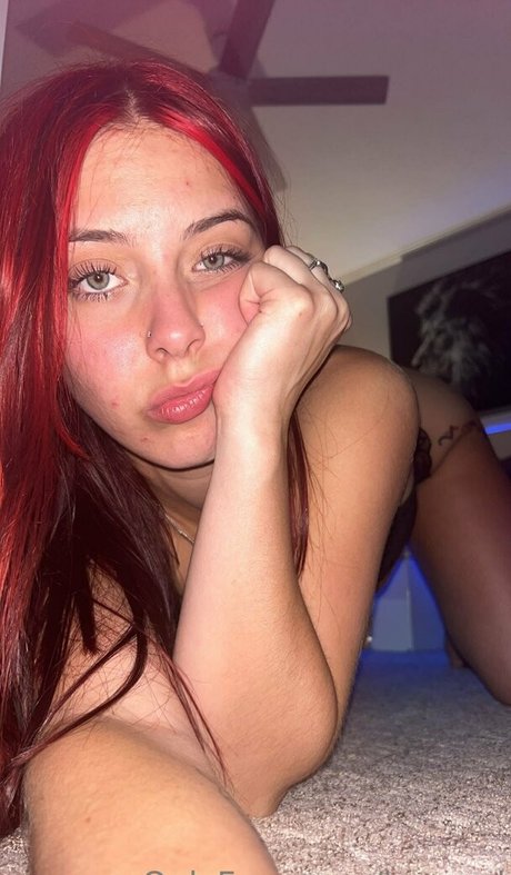 luvvred top star picture