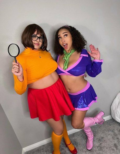 dulcenalgass2 naked star pics