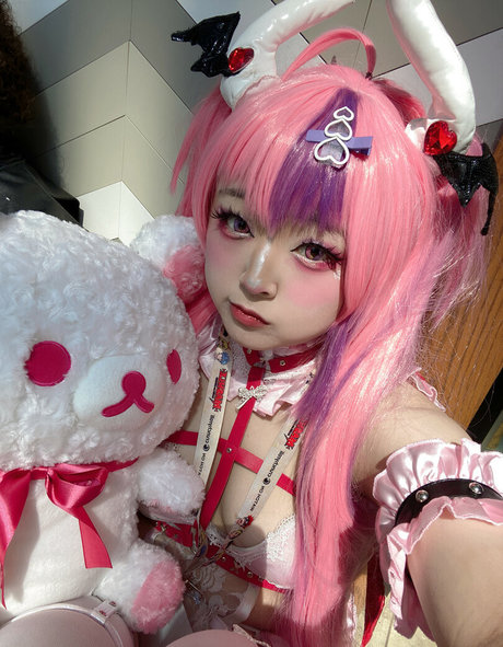 blonde muscle onlyfans beautiful naked pic