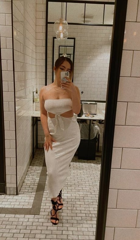 Hilenna perfect model gallery