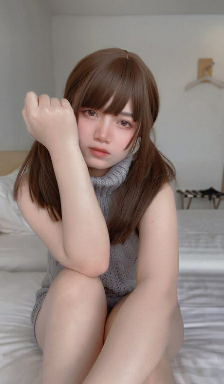 Angel Chan xxx model img