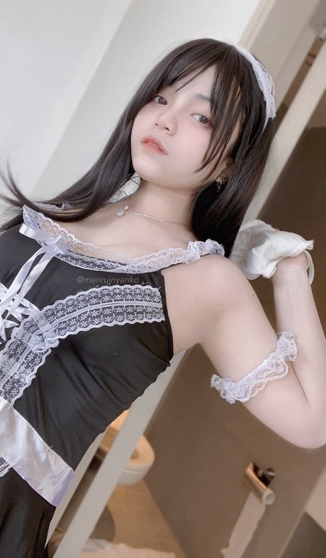 shemale fucks girl onlyfans sexy pictures