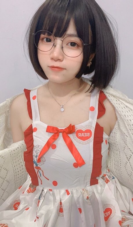 Angel Chan model perfect photo