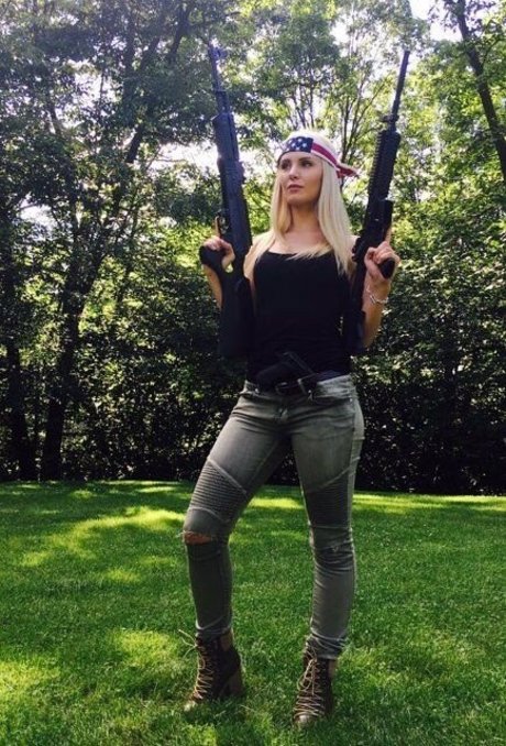 Lauren Southern pretty actress picture