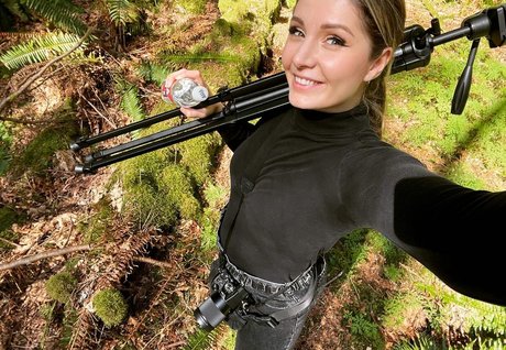 Lauren Southern star nice photos