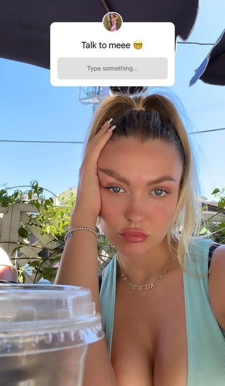 MillieT25 star sexy photos