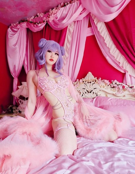 Jennybelly model sexy images