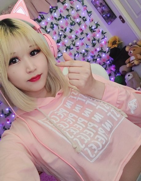 blonde asian onlyfans pretty galleries