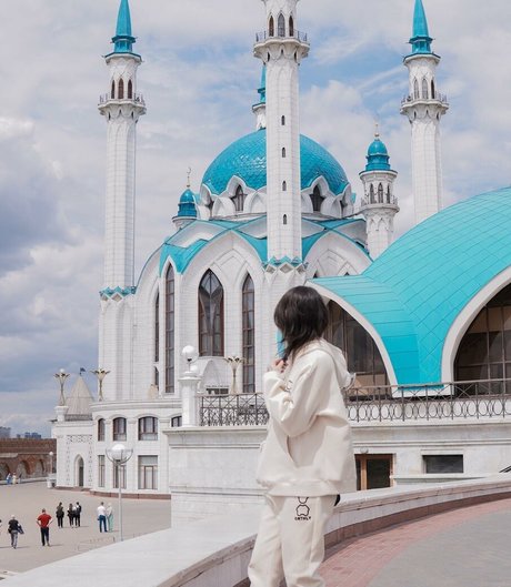 Julia Cristina model exclusive galleries