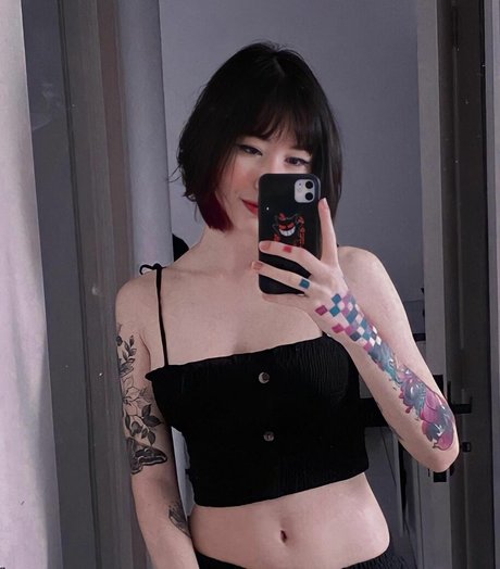 Julia Cristina nice model pics