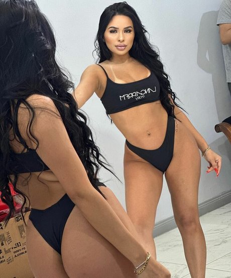 european onlyfans beautiful naked picture