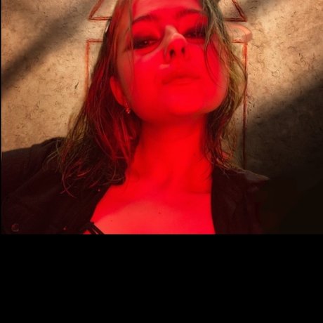 For you Lesly_ model xxx images