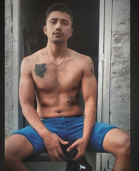 Leonardo Maximiliano_ star perfect pic